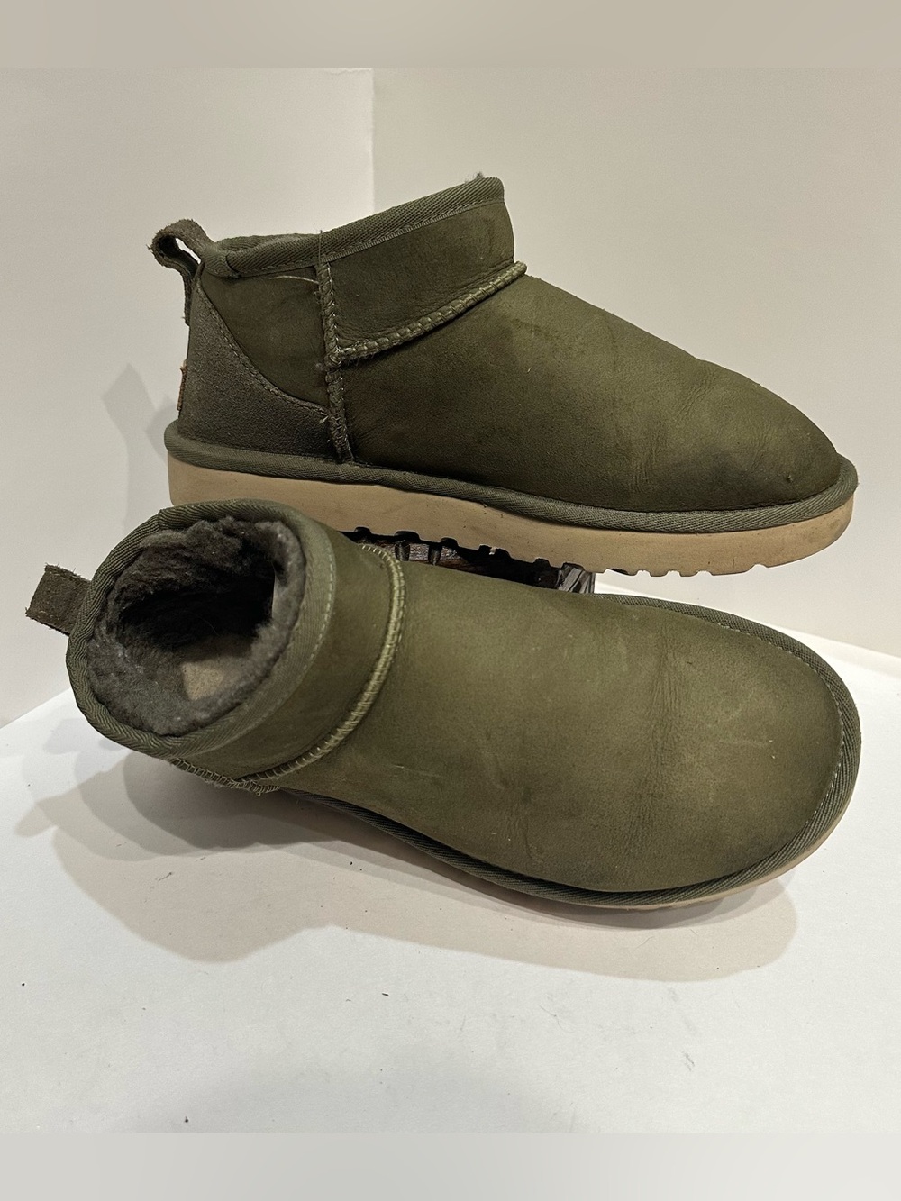 Ugg Classic Ultra Mini Women's Boots- Green- NIB Women's Sz 8 1116109